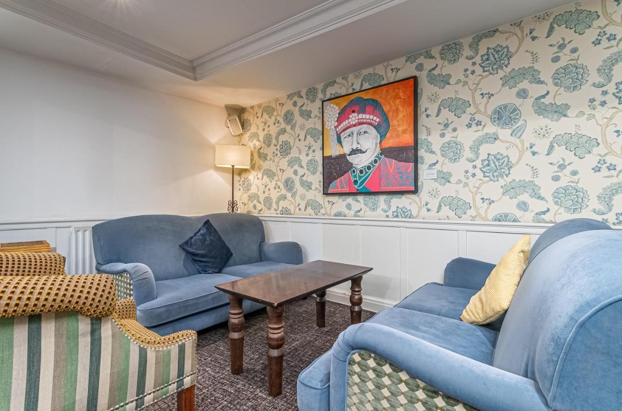 Mercure Salisbury White Hart Hotel & Apartments Екстериор снимка
