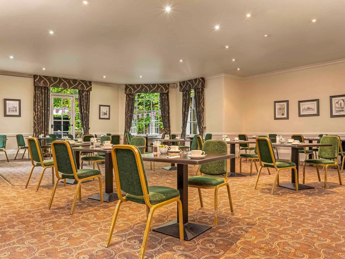 Mercure Salisbury White Hart Hotel & Apartments Екстериор снимка