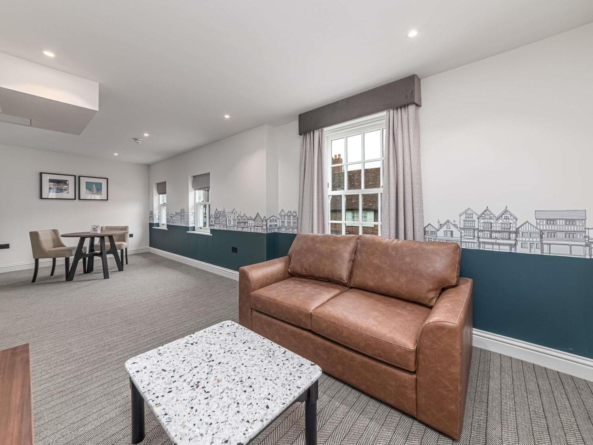 Mercure Salisbury White Hart Hotel & Apartments Екстериор снимка